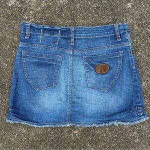 Vintage BCBGirls Blue Denim Jean Mini Skirt Guitar Star Buttons Size 28/6